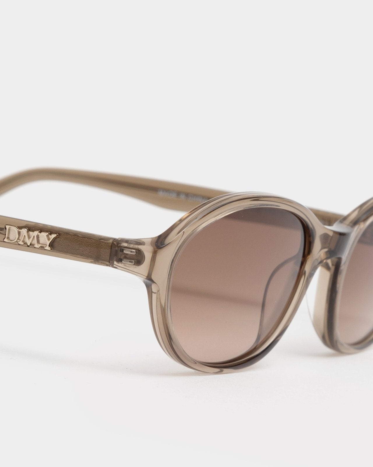 Bibi Transparent (Oyster)