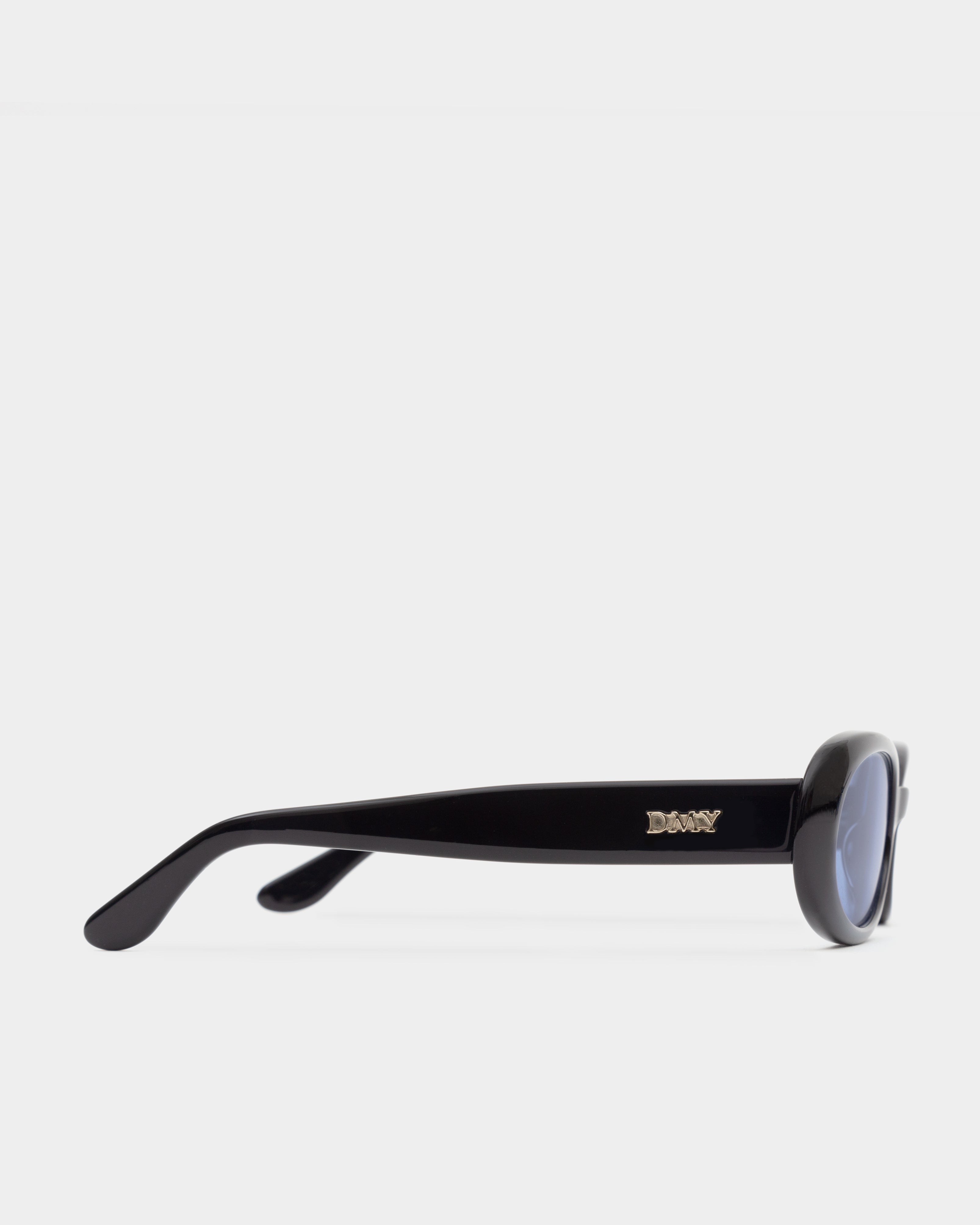 【DMY STUDIOS 】Valentina Black Valentina Black/Blue Lens Sunglasses – DMY Studios