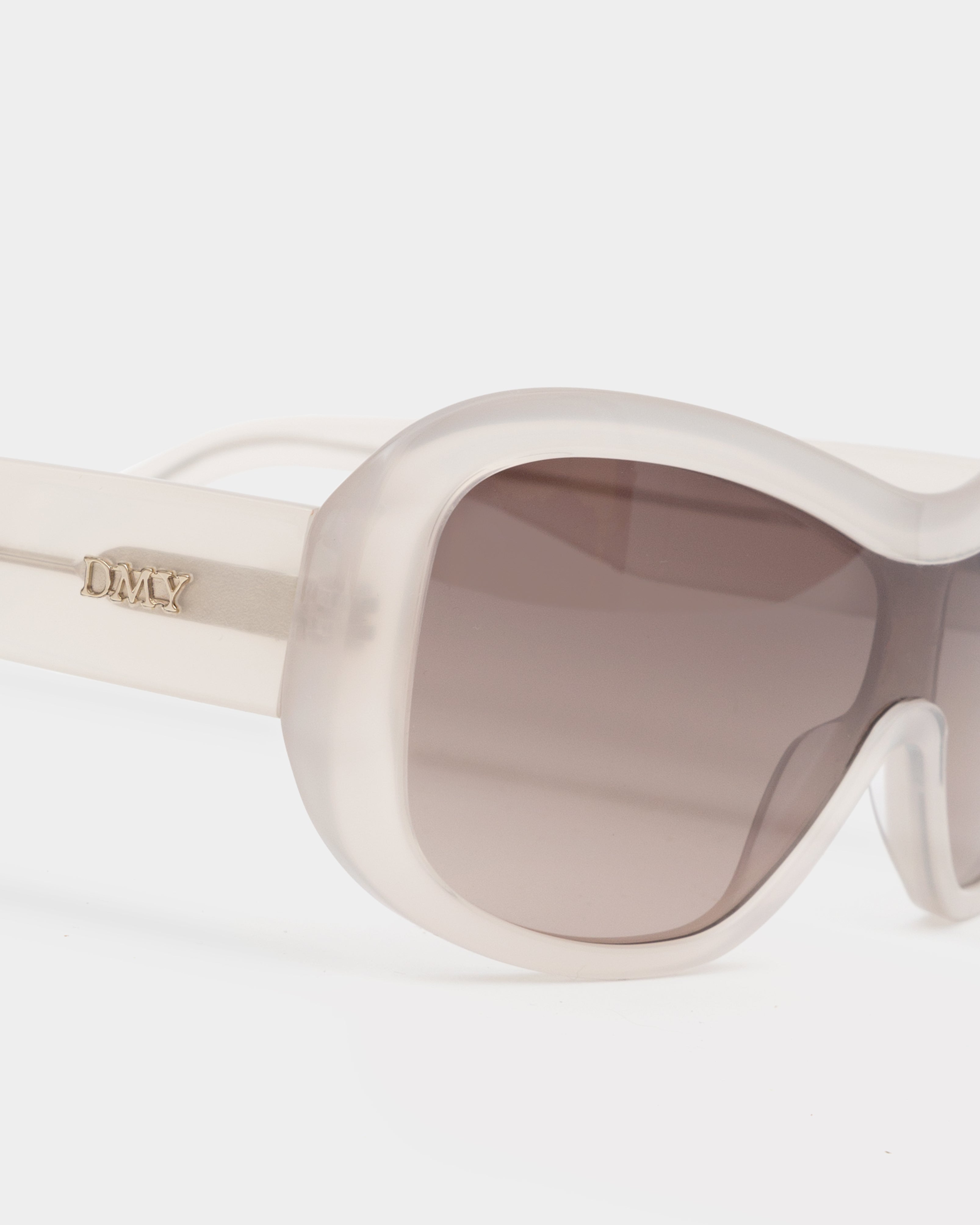 Nina Milky White Sunglasses – DMY Studios