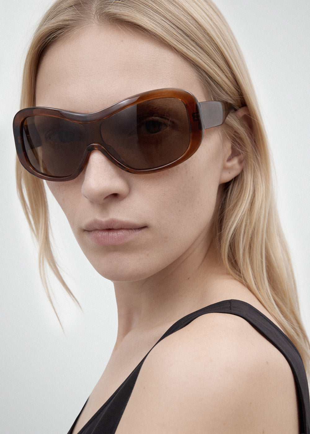 Nina Transparent Rust Sunglasses