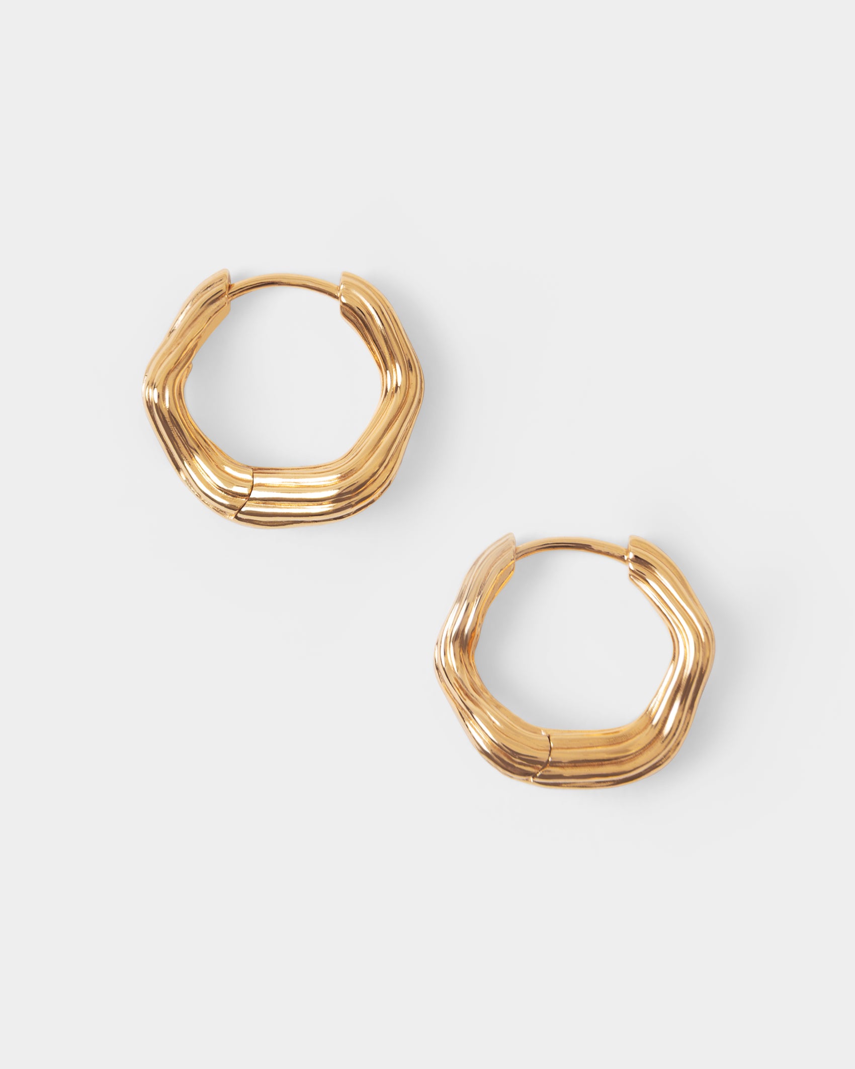 Pam Hoops