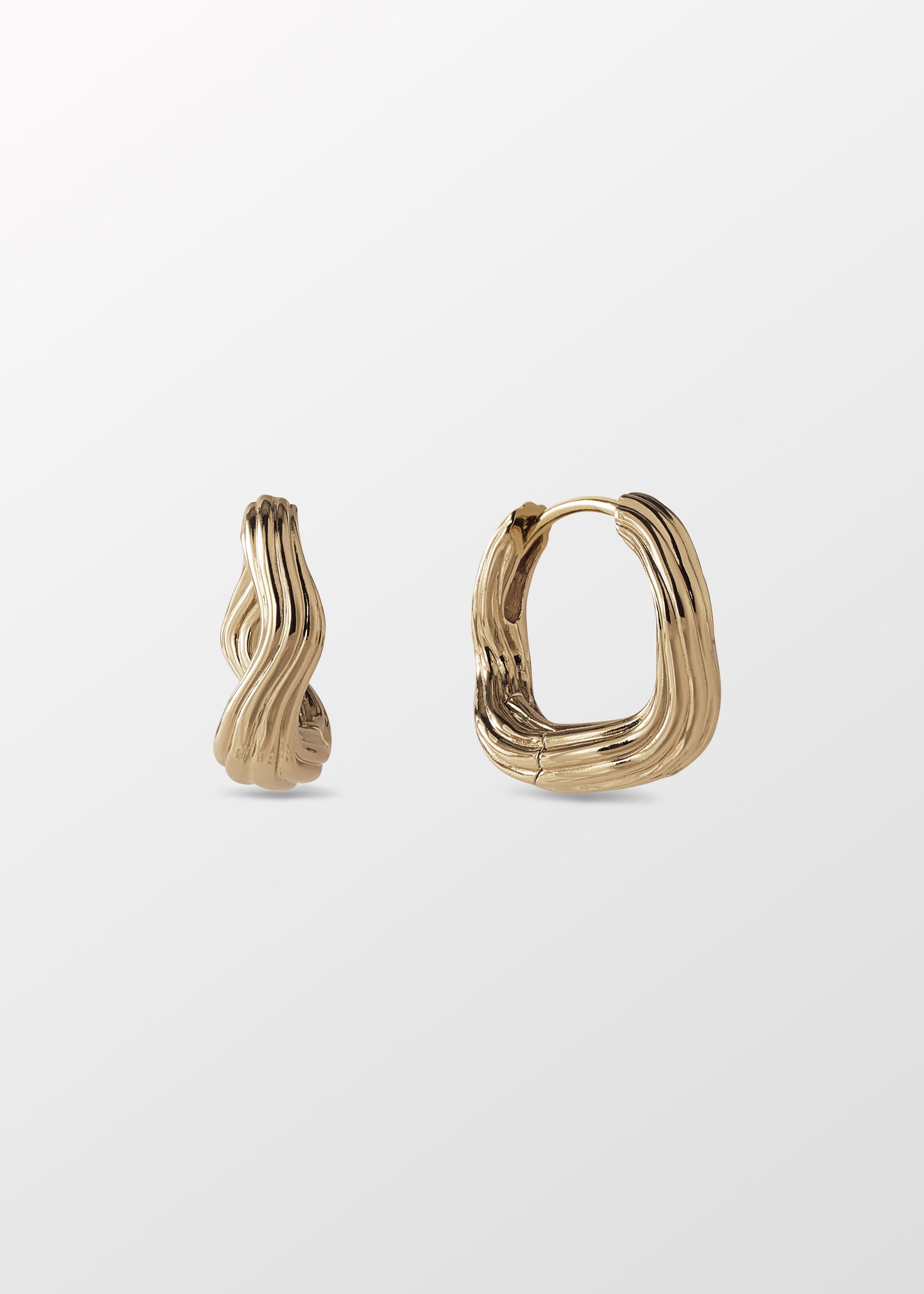 Pam Hoops