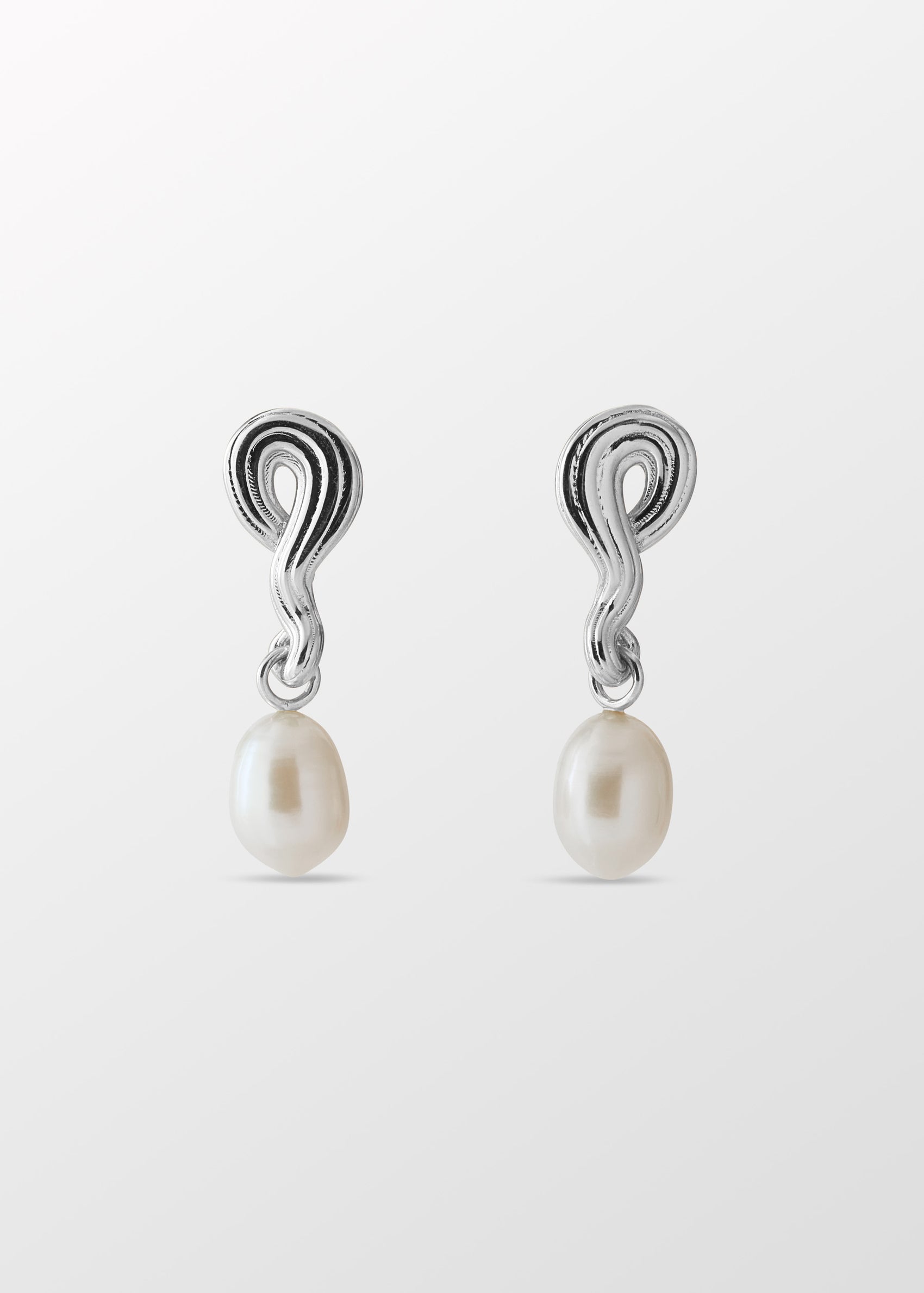 Sandra Earrings