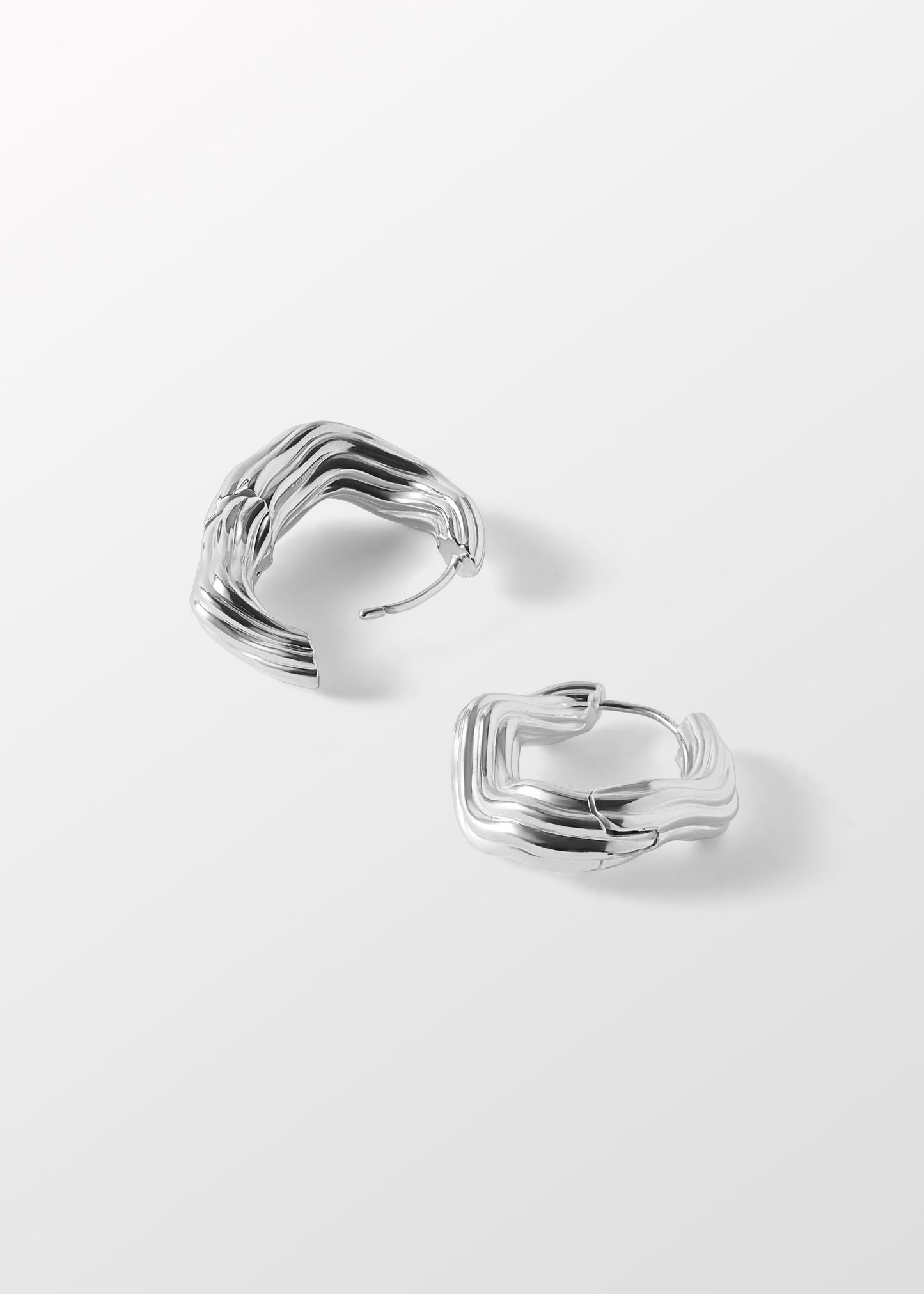 Simone Hoops